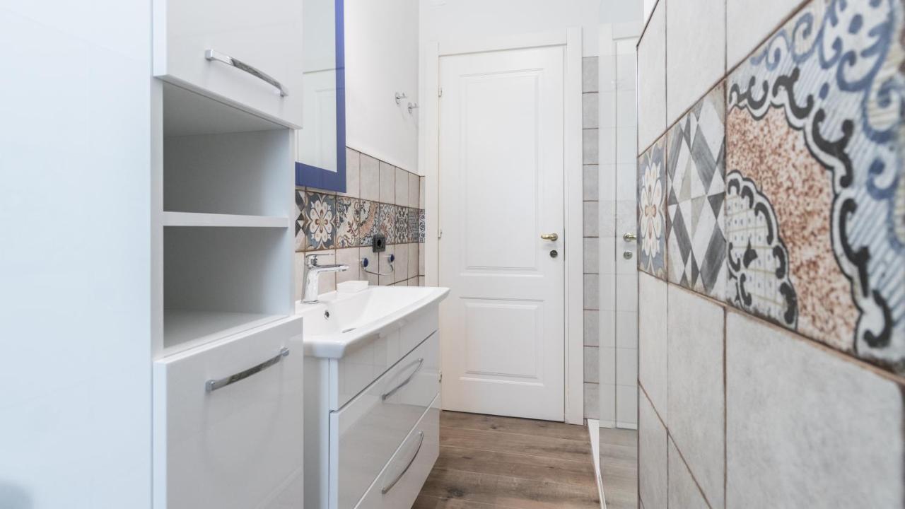 Italianway - Zara 63 Apartamento Milão Exterior foto